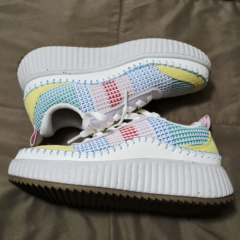 Dream Pairs Rainbow Platform Sneakers